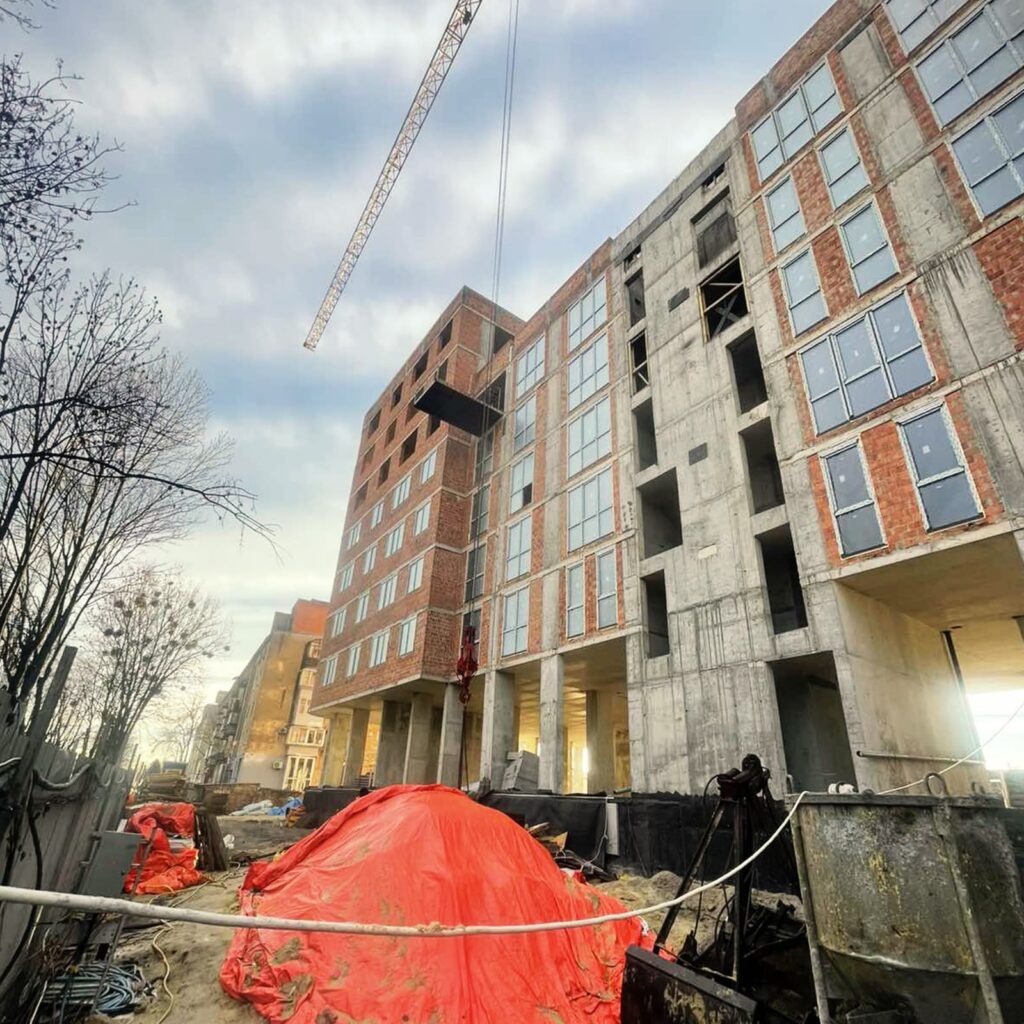 House city хід будівництва Січень