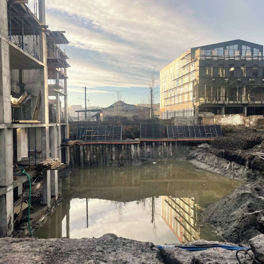 Січень хід будівництва house city